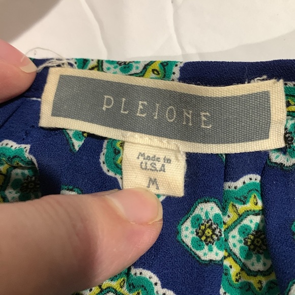 PLEIONE top - Picture 10 of 10